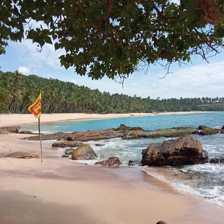 Jaya Home Stay تانجالي المظهر الخارجي الصورة